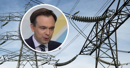 Minister finansów widzi szansę na spadek cen prądu. "Plan mrożenia cen prawie gotowy"
