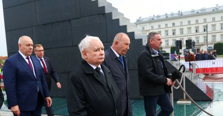 Jest ruch policji po incydencie z udziałem Kaczyńskiego