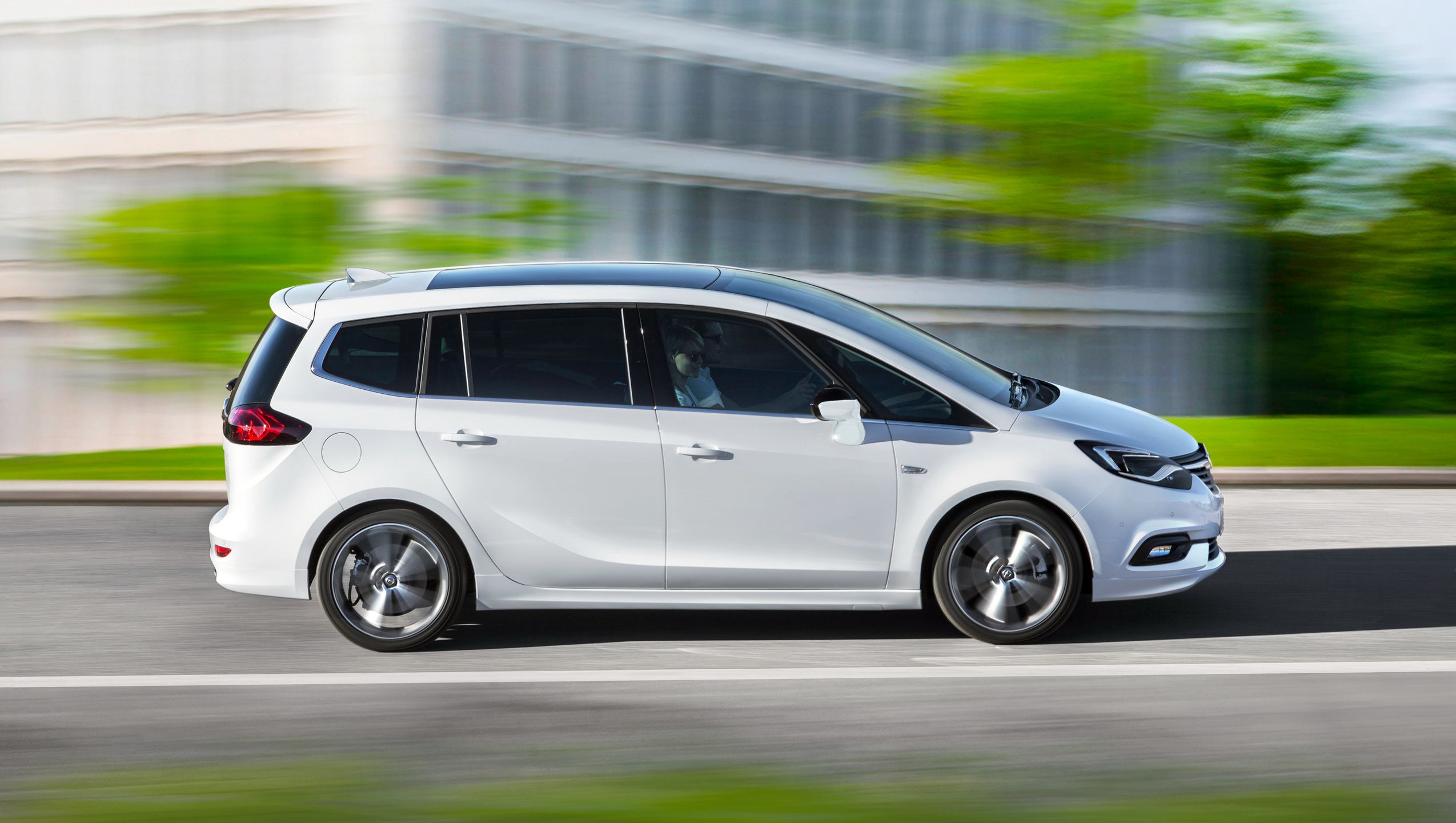 Opel Zafira 2