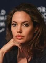 Angelina Jolie zdradziła Brada Pitta z muzykiem?