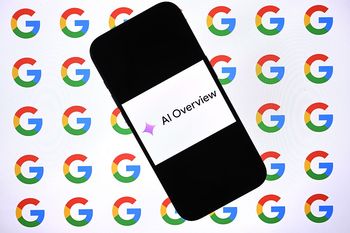 AI Overviews od Google jak media? Tak twierdzą Niemcy