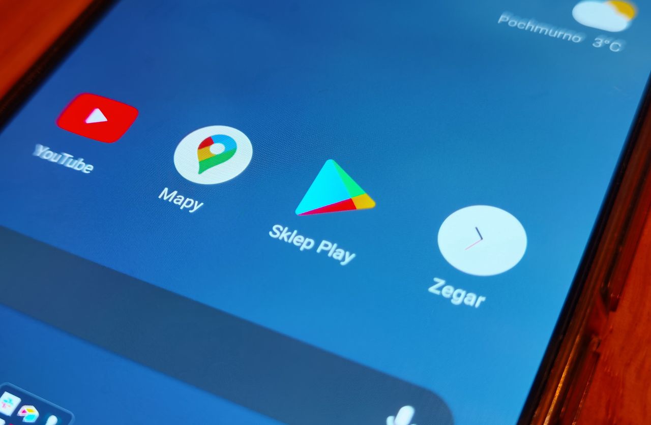 Google goni Apple'a. Sklep Play pokaże, co aplikacje robią z twoimi danymi