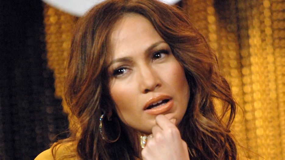 Paznokcie Jennifer Lopez są równie istotnym elementem stylizacji, co ubranie