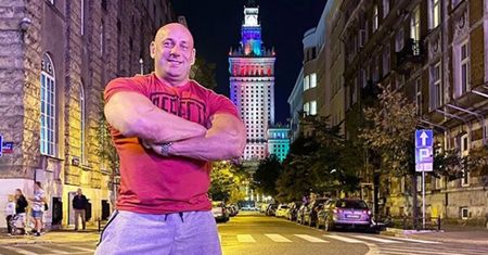 Robert Burneika na rodzinnym spacerze w stolicy. Internauci są zachwyceni