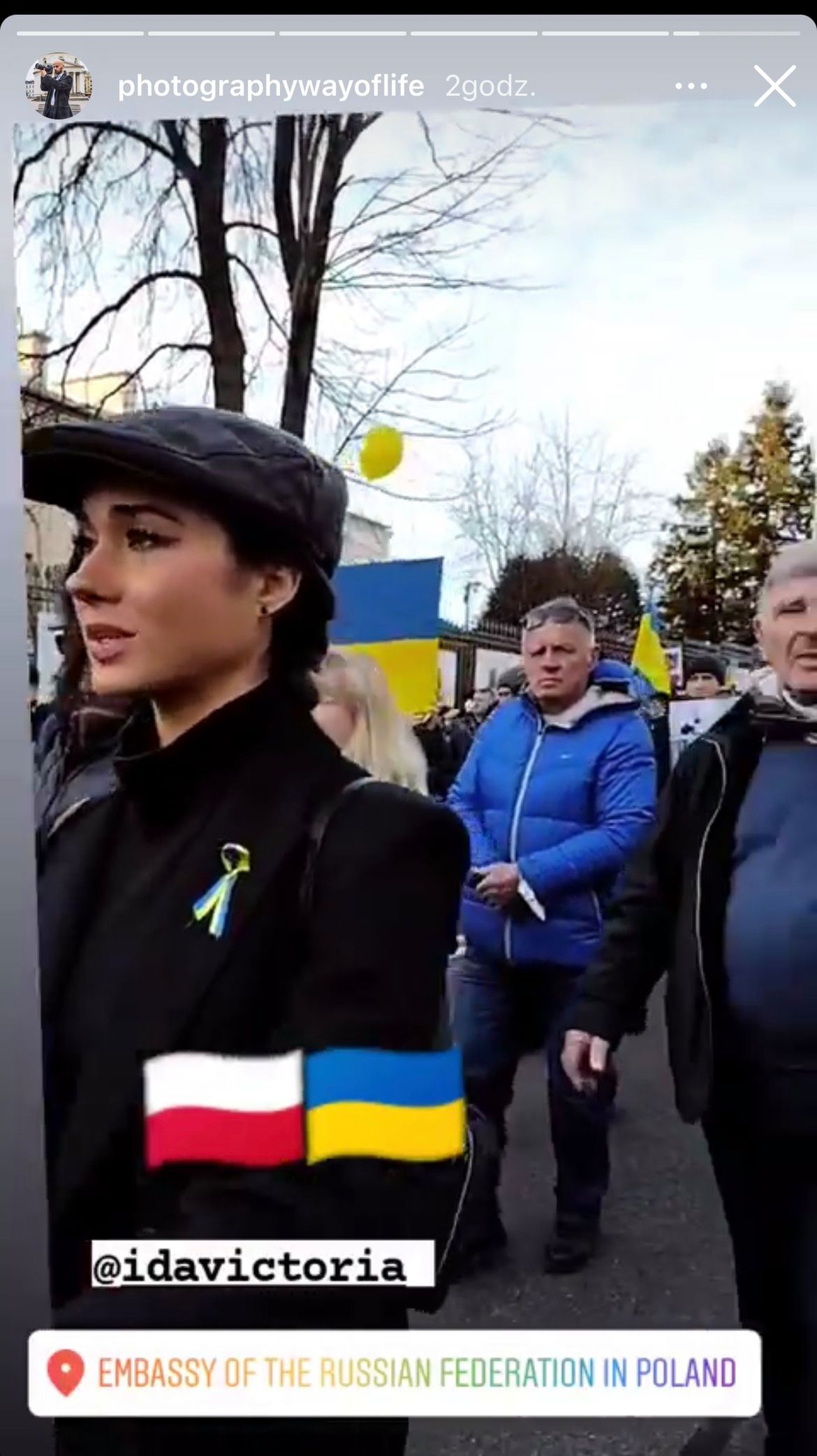 Joanna Kurska i Ida Nowakowska na marszu przeciw wojnie