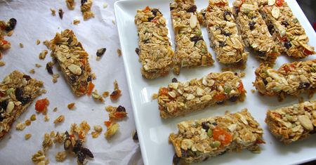 Migdałowe batoniki muesli z polewą (miękkie)