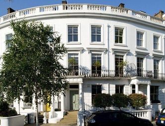 Tam też wolą nieruchomości od lokat