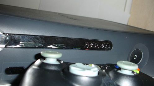 Xbox 360 sprzedawał się w listopadzie dwa razy lepiej niż PS3? 1