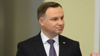 Andrzej Duda UŁASKAWIŁ mężczyznę skazanego za GWAŁT NA OSOBIE NIELETNIEJ!