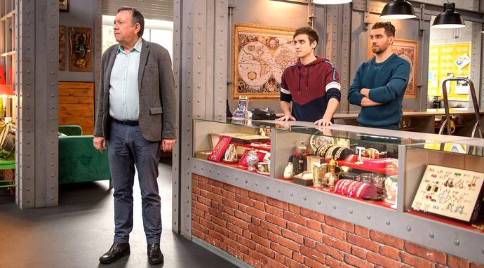 Lombard. Życie pod zastaw 8