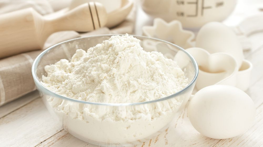 Biała mąka pszenna (wzbogacona w wapń)