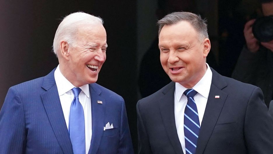 Badacze przeanalizowali długość życia polityków z 11 krajów