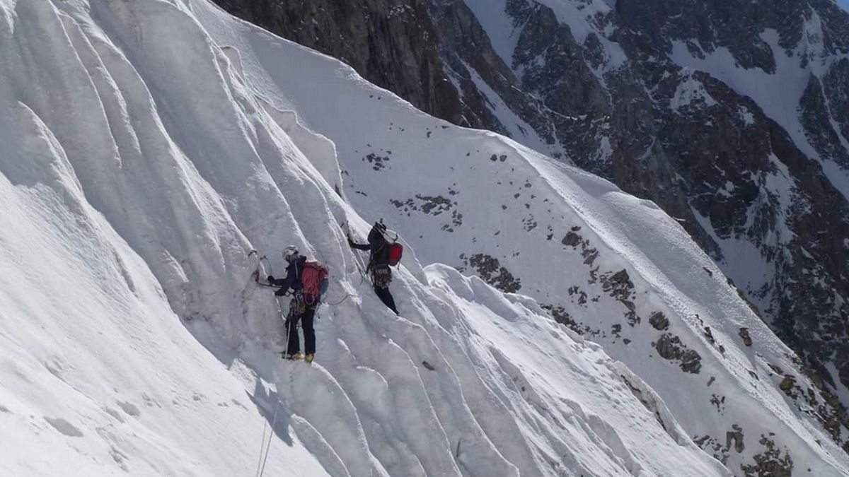 Zdjęcie okładkowe artykułu: Twitter / Na zdjęciu: Alpinizm