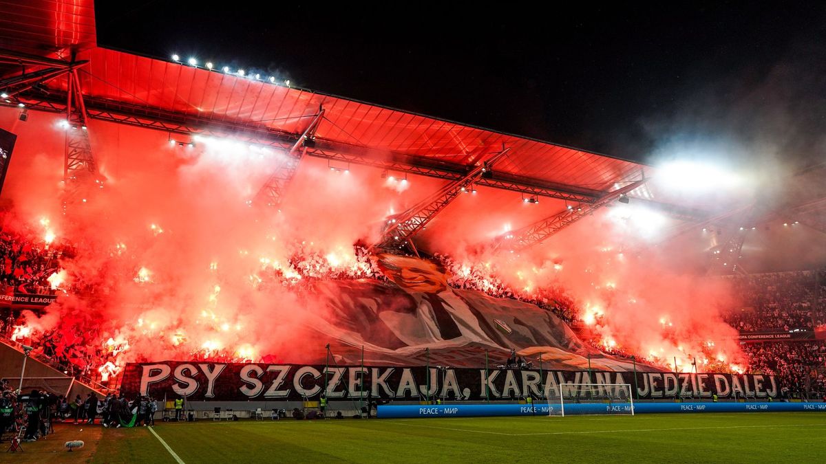 oprawa na meczu Legia Warszawa - AZ Alkmaar