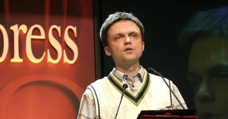 Hołownia będzie miał swój program w telewizji