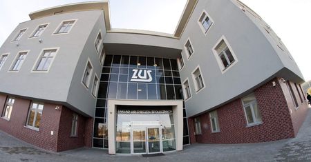 300 zł na "Dobry Start." Można już składać wnioski do ZUS-u