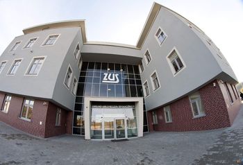 300 zł na "Dobry Start." Można już składać wnioski do ZUS-u