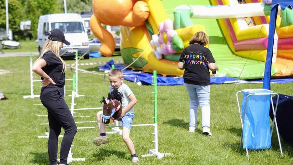 Dzień Dziecka dla osób niepełnosprawnych nad Jeziorem Kierskim w Poznaniu