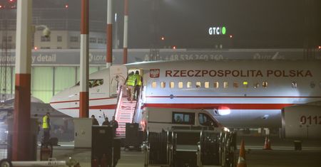Działo się w nocy. Ewakuowani Polacy są już bezpieczni