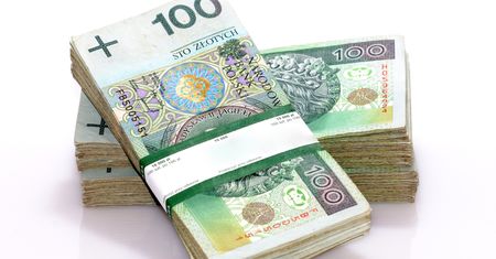 Chciała odzyskać pieniądze z kryptowalut. 71-latka straciła 111 tys. zł