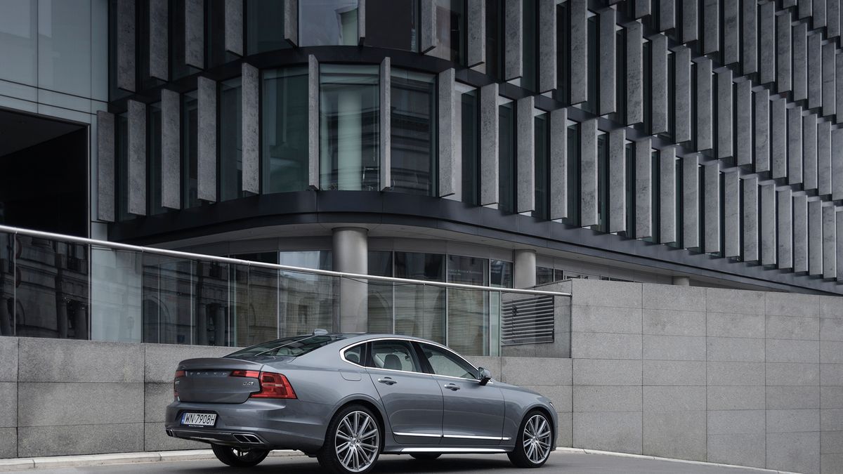 [h2]Przeczytaj test tego samochodu[/h2]