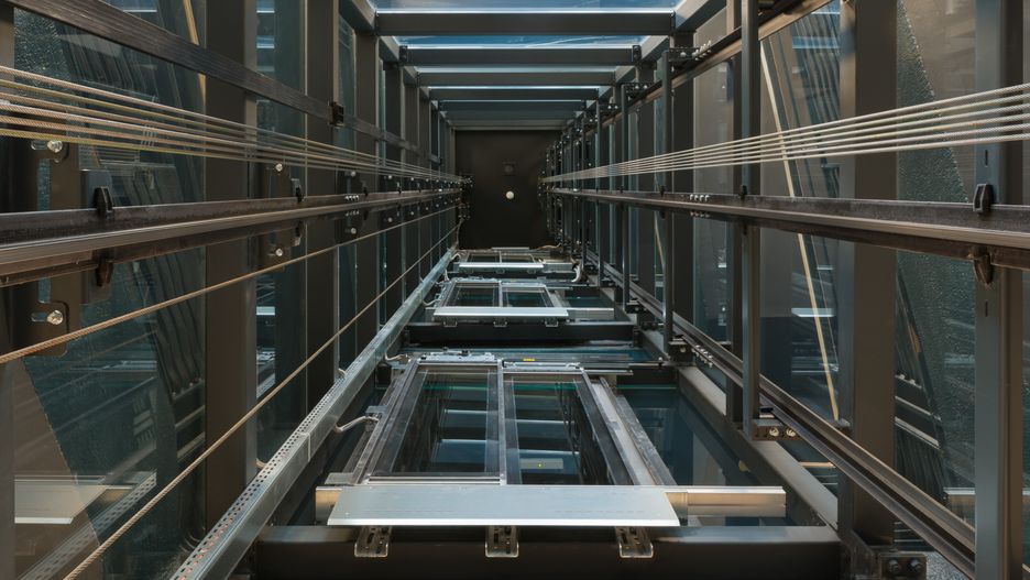 Robert Chmara
winda, futurystyczny, metal, budynek, budowa, architektura, glases, stal, projekt, dom, biura