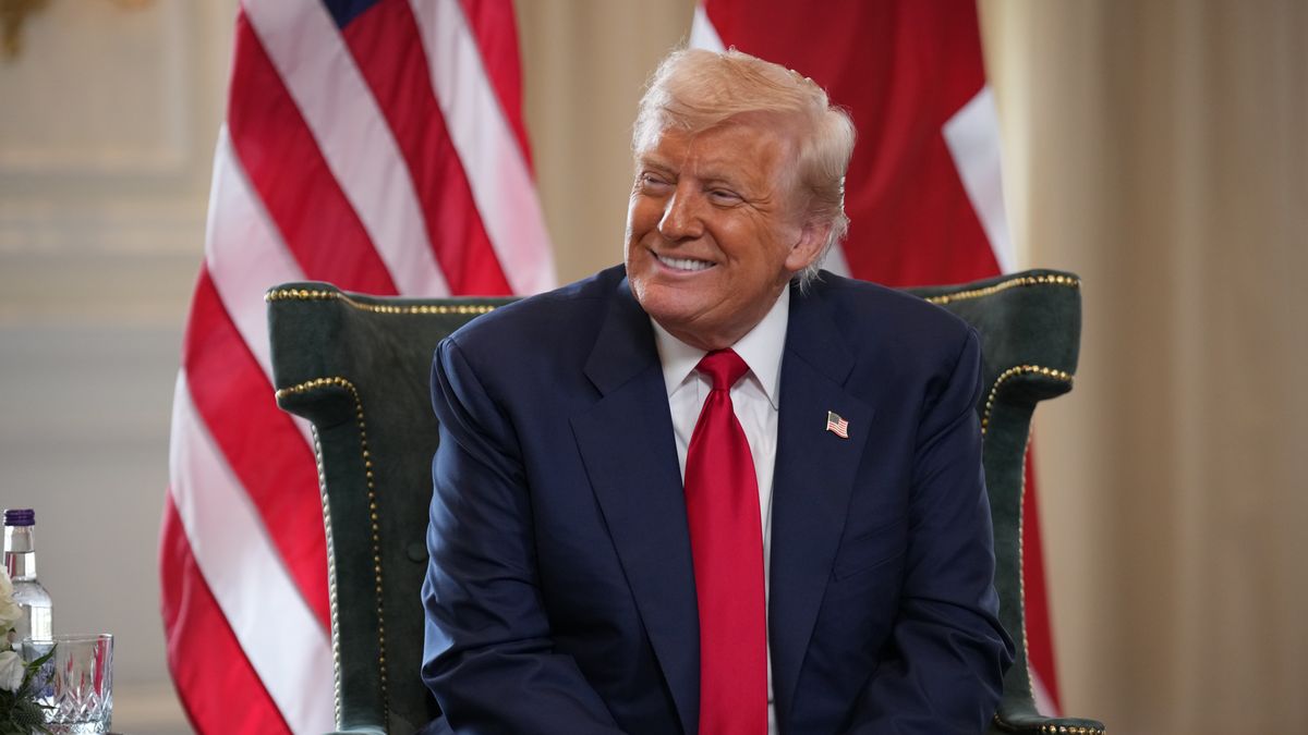 Trump manipuluje? Źródła: UE nie zobowiązała się do zakupów broni