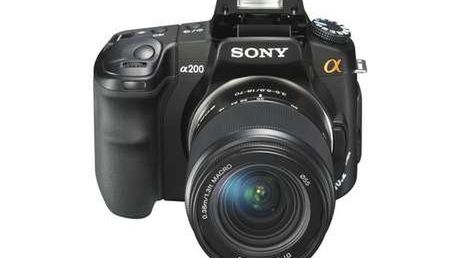 CES 2008: Sony A200, czyli następca lustrzanki A100 1
