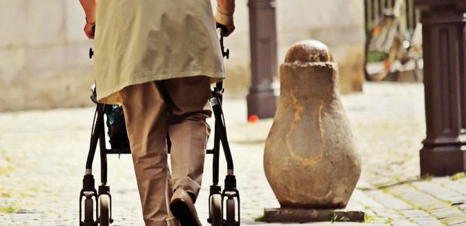 Nagrywanie pokazów połączonych ze sprzedażą "cudownych garnków"? To może pomóc lepiej chronić seniorów