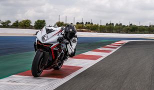 MV Agusta F3 RR to nowy bezkompromisowy sportowiec z Włoch