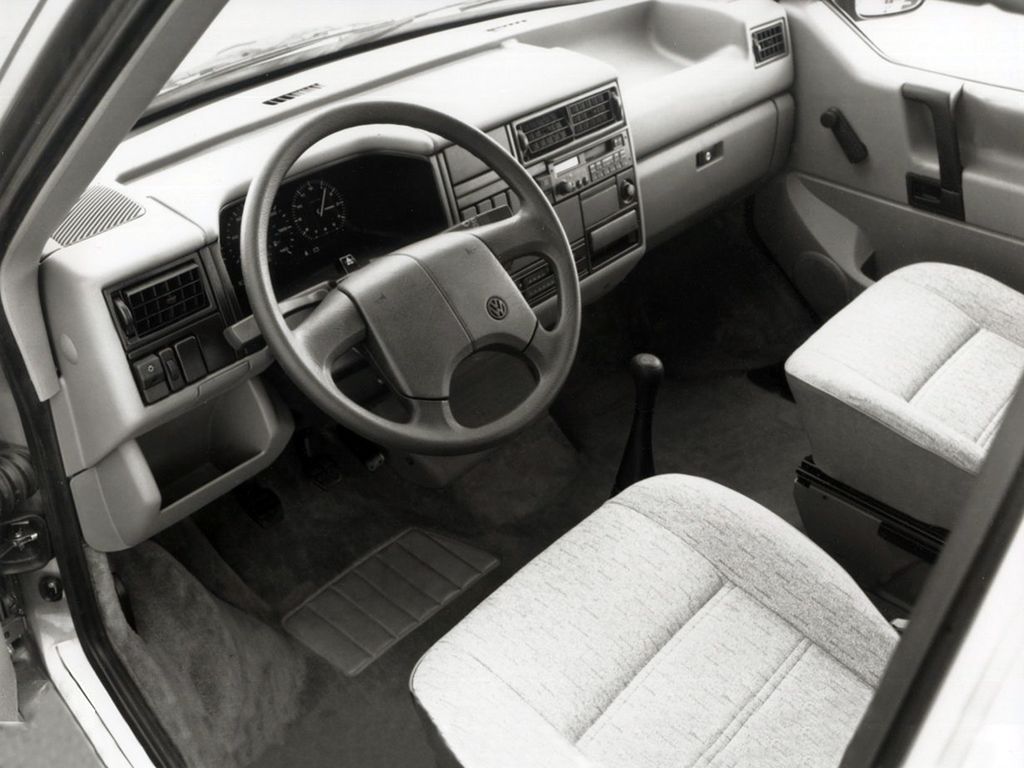 Volkswagen Transporter 13