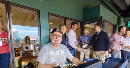 Wałęsa sfotografowany w USA. "Lechu to jest gość"