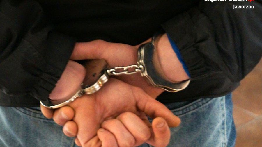Policjanci z Jaworzna szybko namierzyli sprawcę rozbojów.