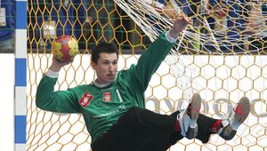 Kto tutaj jest starszy - wskaż poprawnie polskiego sportowca!