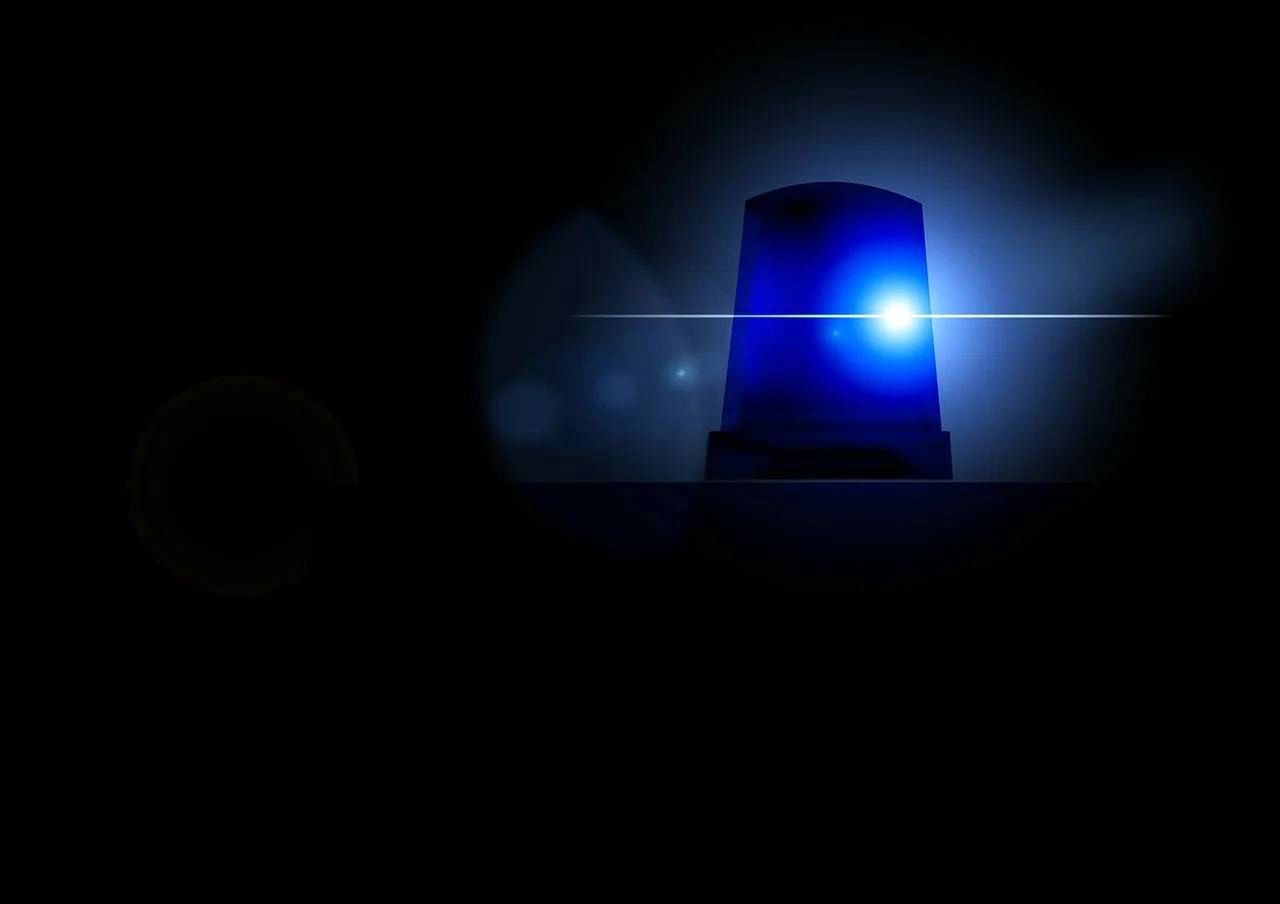 Do dwóch razy sztuka? Temu złodziejowi nie udała się kradzież alkoholu. Połasił się więc na kasetkę z pieniędzmi