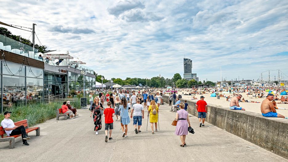 Wakacje 2021 jako powrót do normalności? Jest głos z Ministerstwa Zdrowia