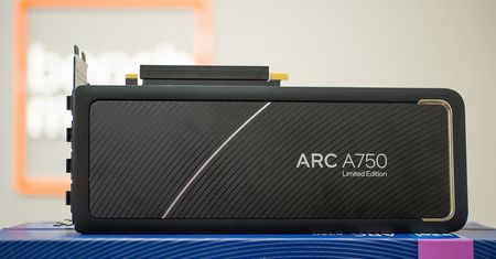 Czy Intel właśnie zaczął sprzedawać najlepszą kartę graficzną do 1500 zł? Recenzja ARC A750