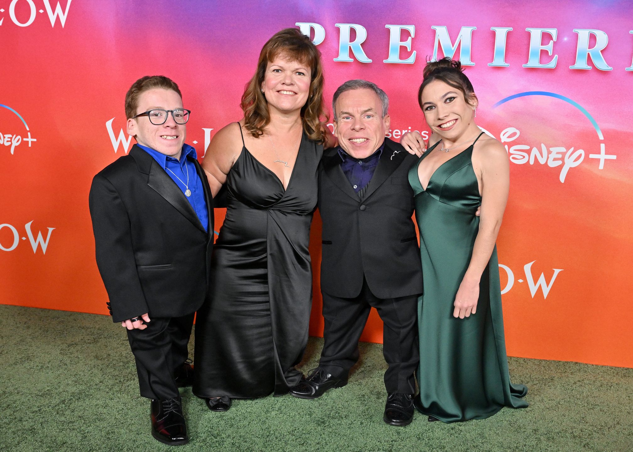 Harrison Davis, Samantha Davis, Warwick Davis i Annabelle Davis