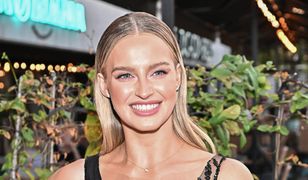 Karolina Pisarek pozuje w bikini na SUP-ie. Na ten widok fanom zrobiło się gorąco