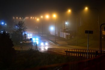 Łódź: Prognoza pogody na niedzielę 30 listopada. IMGW wydał alert przed marznącymi opadami i gęstą mgłą. Pogoda dla Łodzi i Łódzkiego