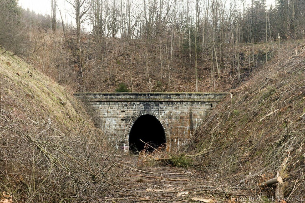 Tunel kolejowy w Kowarach - październik 2024