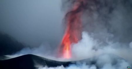 Kolejne erupcje na La Palmie. Aktywność wulkanu Cumbre Vieja nie słabnie