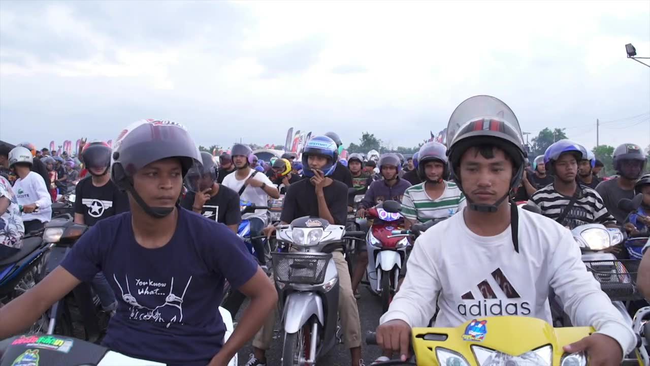 Tajskie stowarzyszenie organizuje legalne zawody motocyklowe, by odciągnąć młodzież od narkotyków i nielegalnych ulicznych wyścigów
