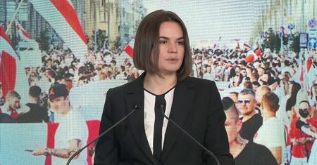 “Reżim na Białorusi jest w pełni odpowiedzialny za organizację tego, co dzieje się na granicy”. S. Cichanouska na Warsaw Security Forum