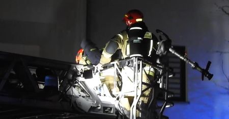 35 pożarów w stolicy. Spłonęły mieszkania na Gocławiu i Targówku