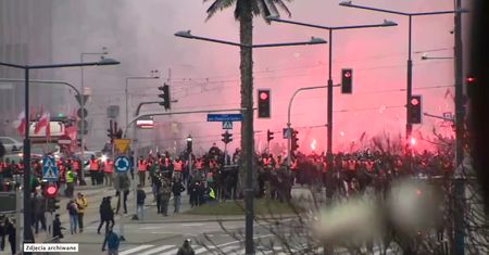 Akt oskarżenia za podpalenie mieszkania w czasie Marszu Niepodległości. Podejrzanemu grozi 8 lat więzienia