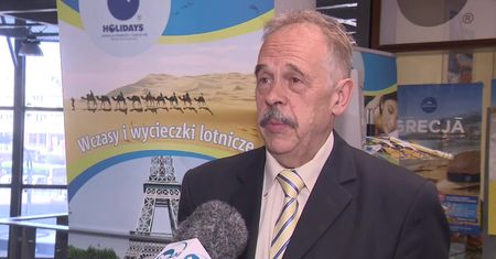 Słaby złoty winduje ceny wycieczek zagranicznych. Niektórzy rezygnują z samolotu i jadą autokarem