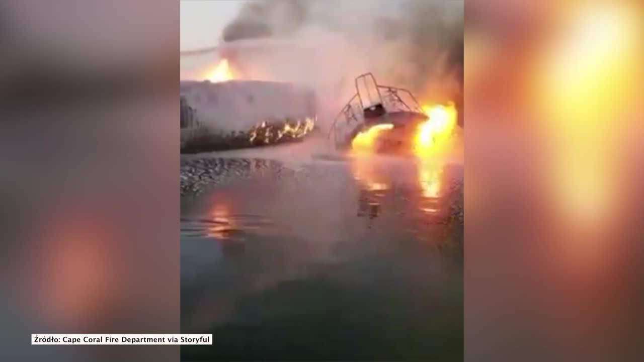 Pożar dwóch łodzi w marinie na Florydzie.