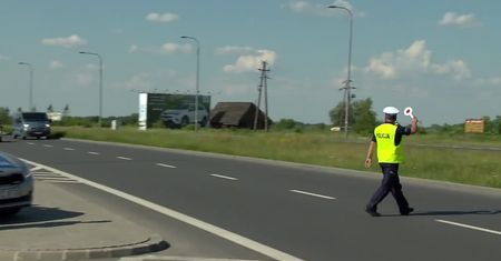 Wyższe mandaty już są, czas na punkty karne: od połowy września łatwiej ich będzie “nazbierać”