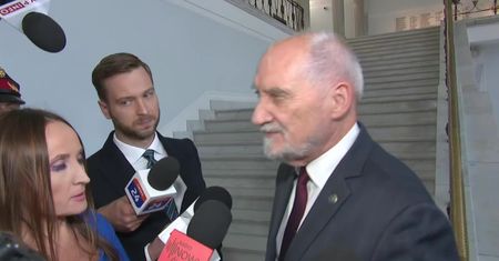 A. Macierewicz o raporcie podkomisji smoleńskiej: Niczym nie manipulowaliśmy